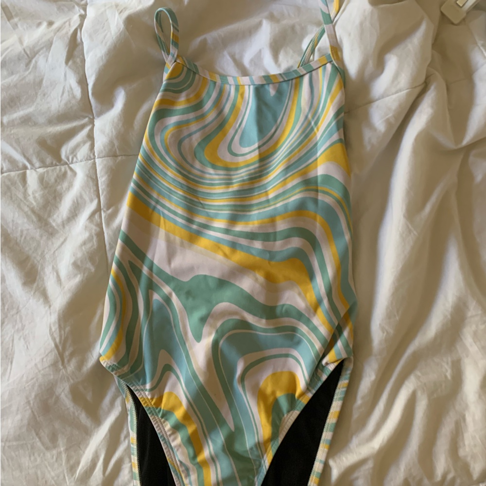 Jolyn 1 piece